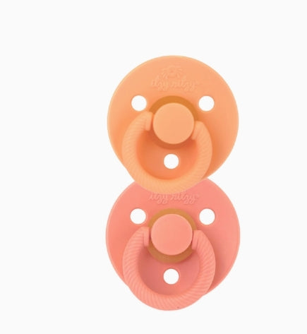 Itzy Soother™ Natural Rubber Paci Sets